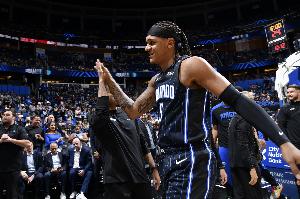 Shams：班凯罗与魔术达成5年2.39亿的超级顶薪提前续约