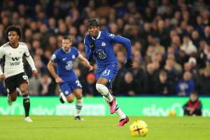 记者：阿森纳等队有意马杜埃凯，预计球员转会身价5000万英镑